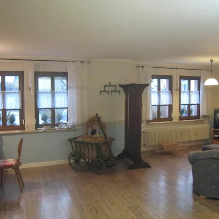 Cozy Morbach Getaway, Cleaning Included